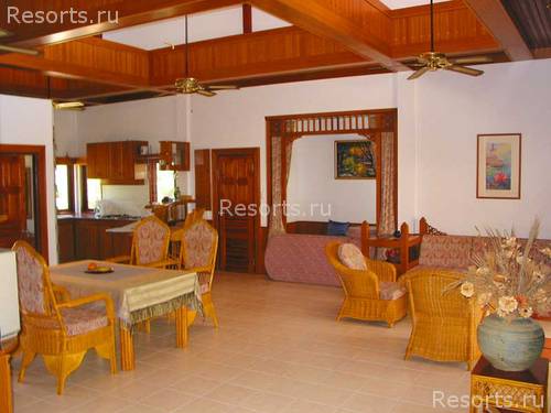 Royal Living Residence 38
